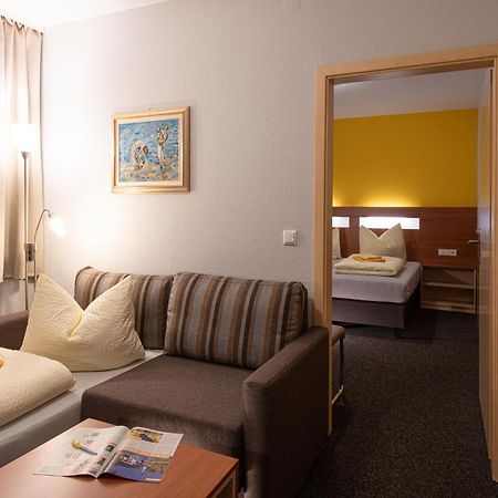 Pension-Café-Libelle Elxleben bei Arnstadt Extérieur photo