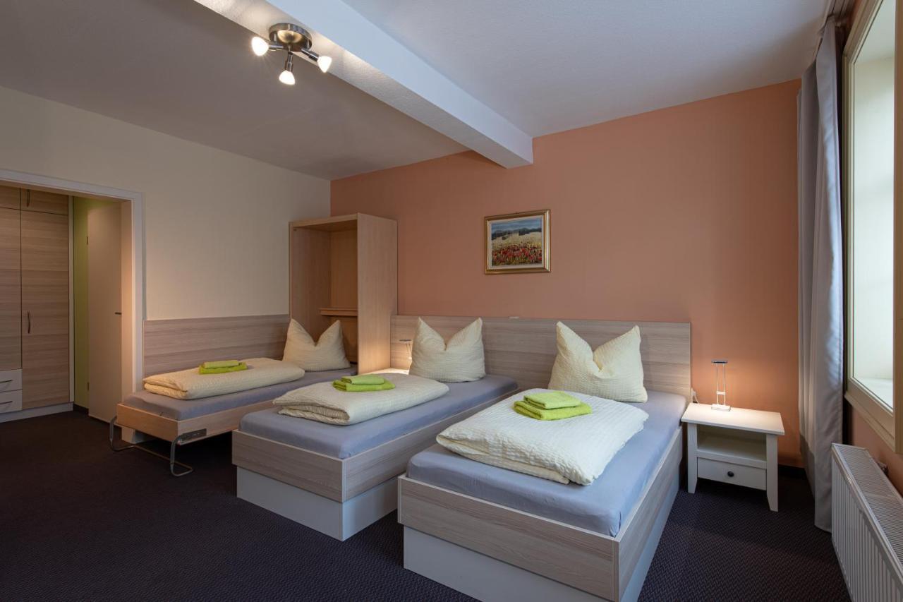 Pension-Café-Libelle Elxleben bei Arnstadt Extérieur photo