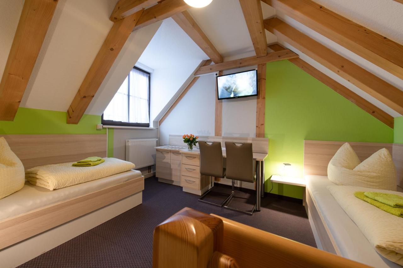 Pension-Café-Libelle Elxleben bei Arnstadt Extérieur photo