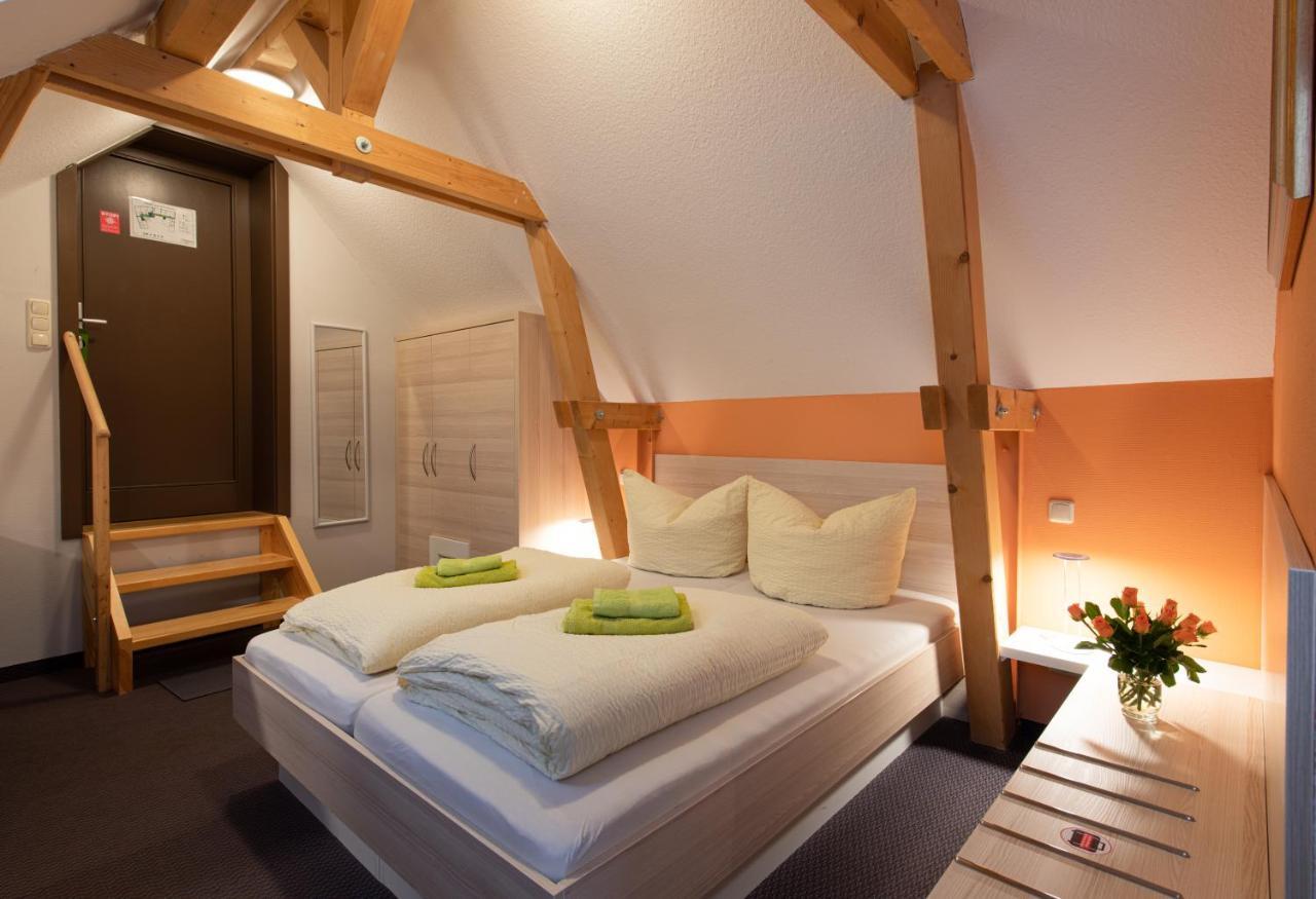 Pension-Café-Libelle Elxleben bei Arnstadt Extérieur photo